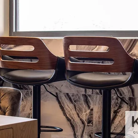 Designer's Penthouse, View! + Car Offer شقة *