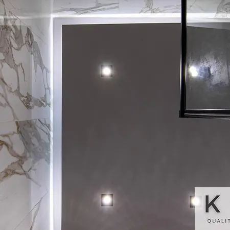 Daire Designer's Penthouse, View! + Car Offer *