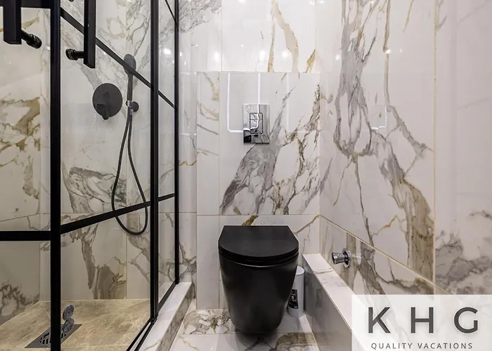 Designer's Penthouse, View! + Car Offer Διαμέρισμα