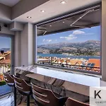 Designer's Penthouse, View! + Car Offer 阿尔戈斯托利翁