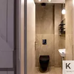 公寓 Designer's Penthouse, View! + Car Offer