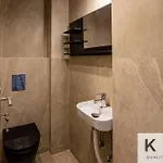 Designer's Penthouse, View! + Car Offer *